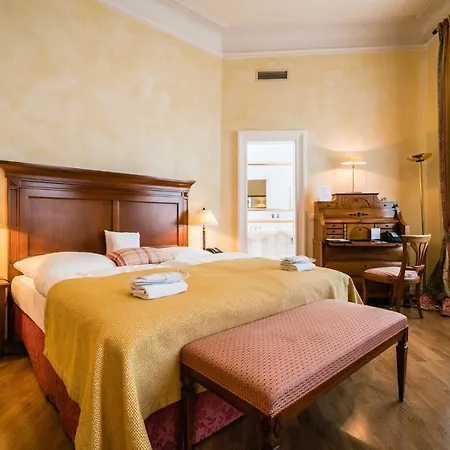 Hotel Deidesheimer Hof