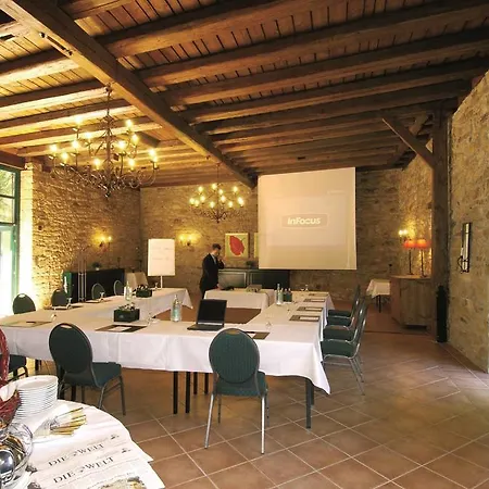 Deidesheimer Hof Szálloda 5*