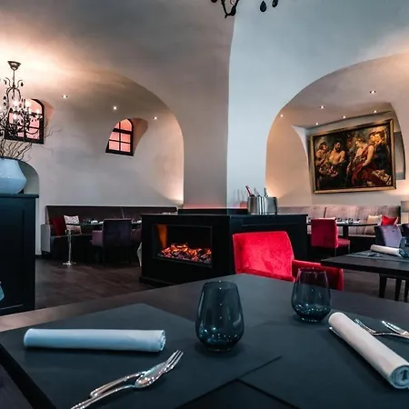 Deidesheimer Hof 5*