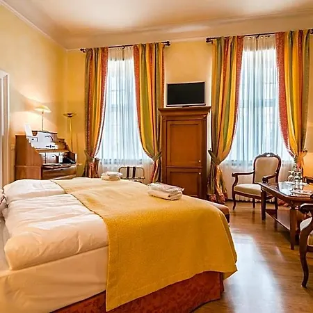 Deidesheimer Hof 5* Deidesheim