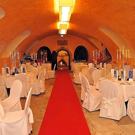 Deidesheimer Hof Hotel
