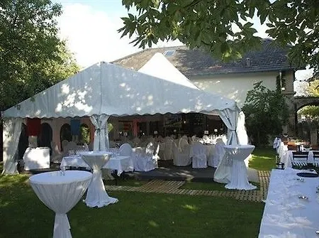 Szálloda Deidesheimer Hof 5*