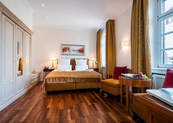 Deidesheimer Hof מלון 5*