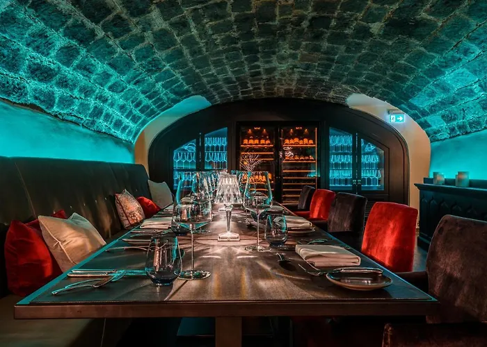 Hotel Deidesheimer Hof 5*