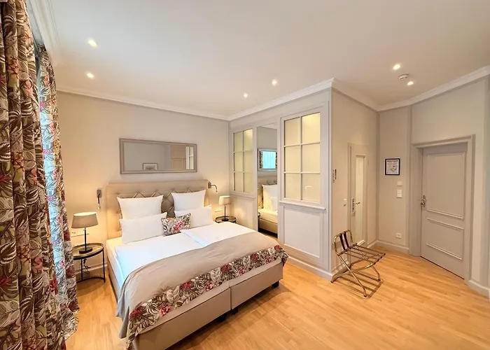 Deidesheimer Hof Hotel 5*